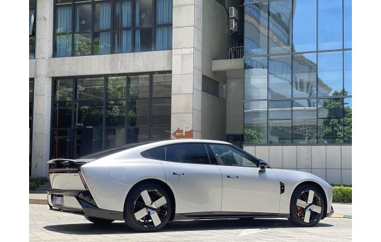X-Peng P7 EV, 4WD High  Performance Ultra, 2025, пробіг 3 тисячі км